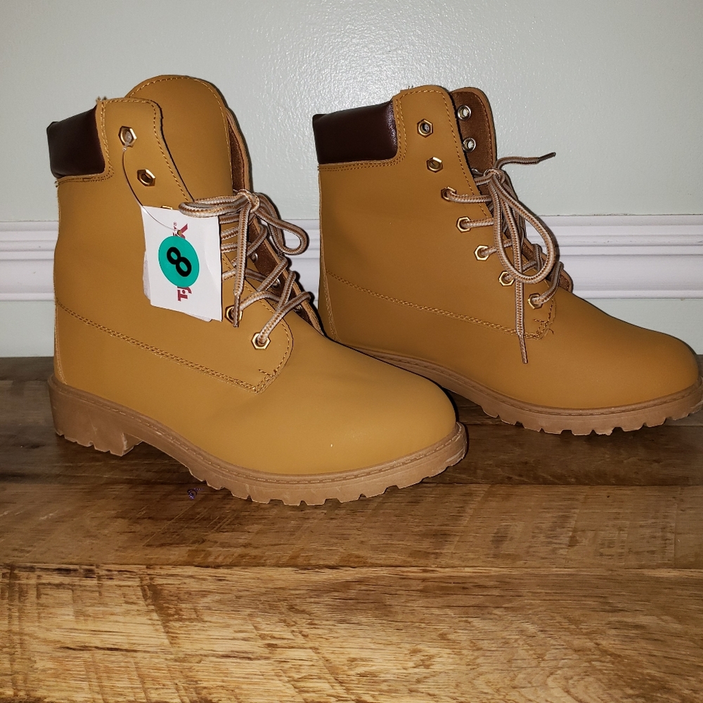 Charlotte Russe Vegan Leather Boots 8